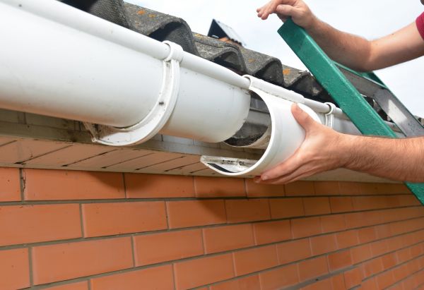Gutter Maintenance in Huntsville