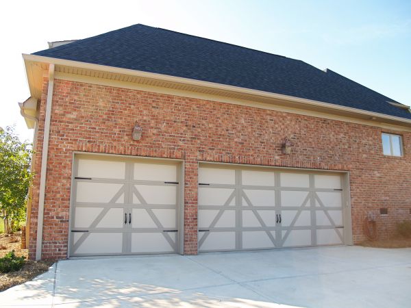 Garage Downspout Repair in Huntsville