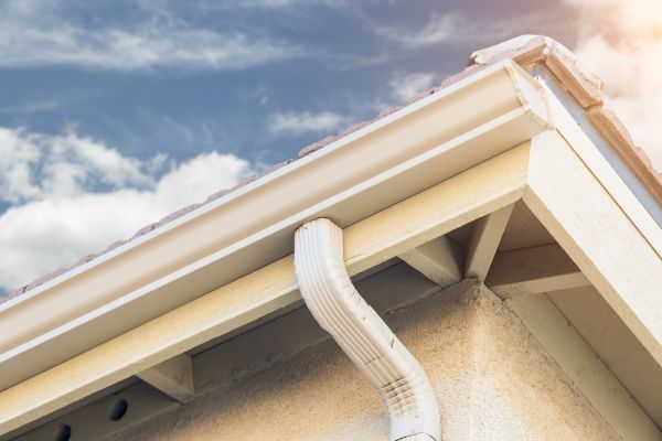 Seamless Gutter Replacement in Huntsville